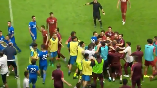 Brazilian Star Oscar Starts Massive Brawl In Chinese Super League Match